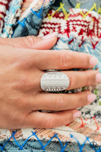 Load image into Gallery viewer, Paparazzi Teeming With Texture - Silver Ring