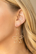 Load image into Gallery viewer, Flower Garden Fashionista - Gold Oversized Blossom Necklace - Demetra's Bling Boutique