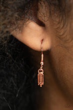 Load image into Gallery viewer, Paparazzi Easygoing Emeralds - Copper Necklace