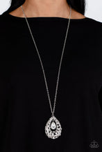 Load image into Gallery viewer, Paparazzi Glitz and GLOW - White Necklace
