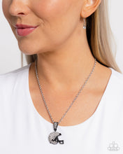 Load image into Gallery viewer, Paparazzi Helmet Headline - Black Necklace
