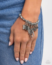 Load image into Gallery viewer, Paparazzi  Wild and Scenic - Silver Bracelet
