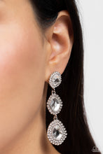Load image into Gallery viewer, Paparazzi Prove Your ROYALTY - White Earrings
