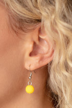 Load image into Gallery viewer, Paparazzi 2 Piece Set Summer Splash - Yellow Necklace | Dip and Dive - Yellow Bracelet
