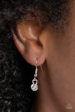 Load image into Gallery viewer, Paparazzi State of the HEART - Blue Necklace
