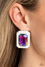 Load image into Gallery viewer, Paparazzi Edgy Emeralds - Multi Earrings
