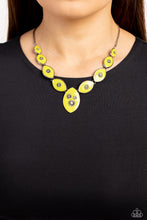 Load image into Gallery viewer, PREORDER Paparazzi Pressed Flowers - Green Necklace
