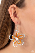 Load image into Gallery viewer, Paparazzi PEARL Crush - Orange Earrings
