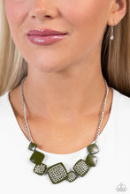 Load image into Gallery viewer, Paparazzi Twinkling Tables - Green Necklace

