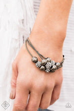 Load image into Gallery viewer, Industrial Integration Bracelet - Demetra's Bling Boutique
